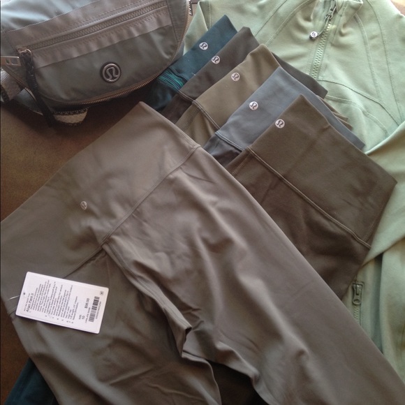 Lululemon align green spectrum - Picture 8 of 8